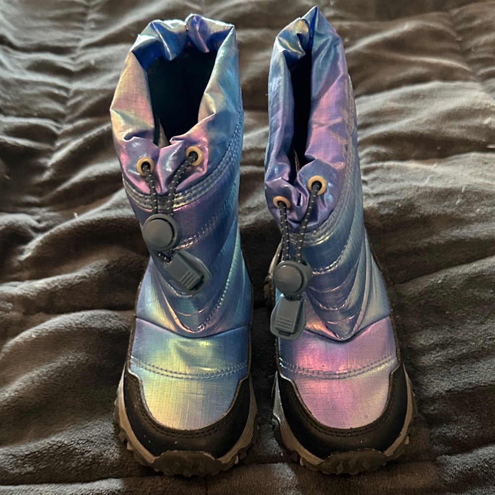 Lands End Kids Iridescent Blue Winter Boots- toddler size 8.